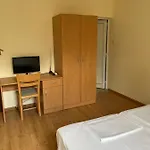комплекс за гости малки воден Guest house