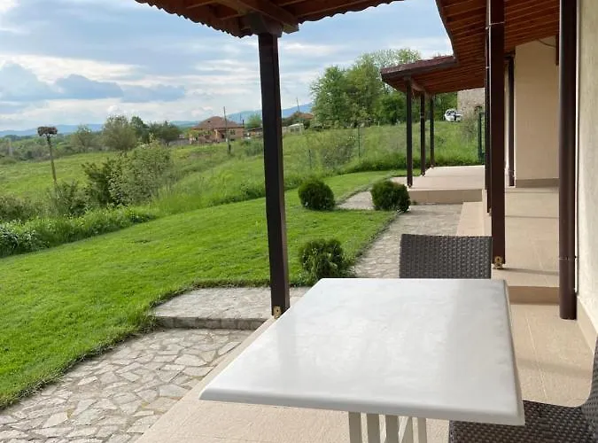 комплекс за гости малки воден Guest house 3*